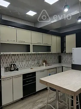 Kirayə verilir 3 otaqlı yeni tikili 103 m²