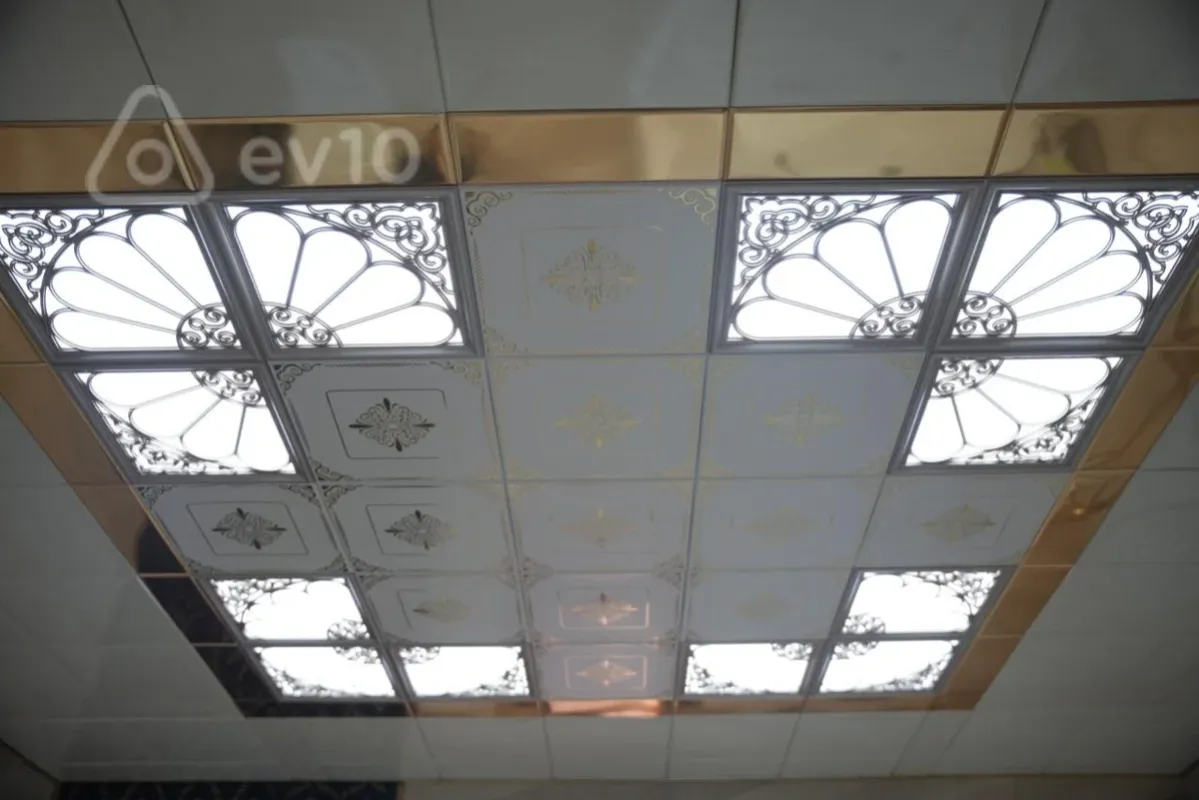 Satılır 7 otaqlı həyət evi 310 m²