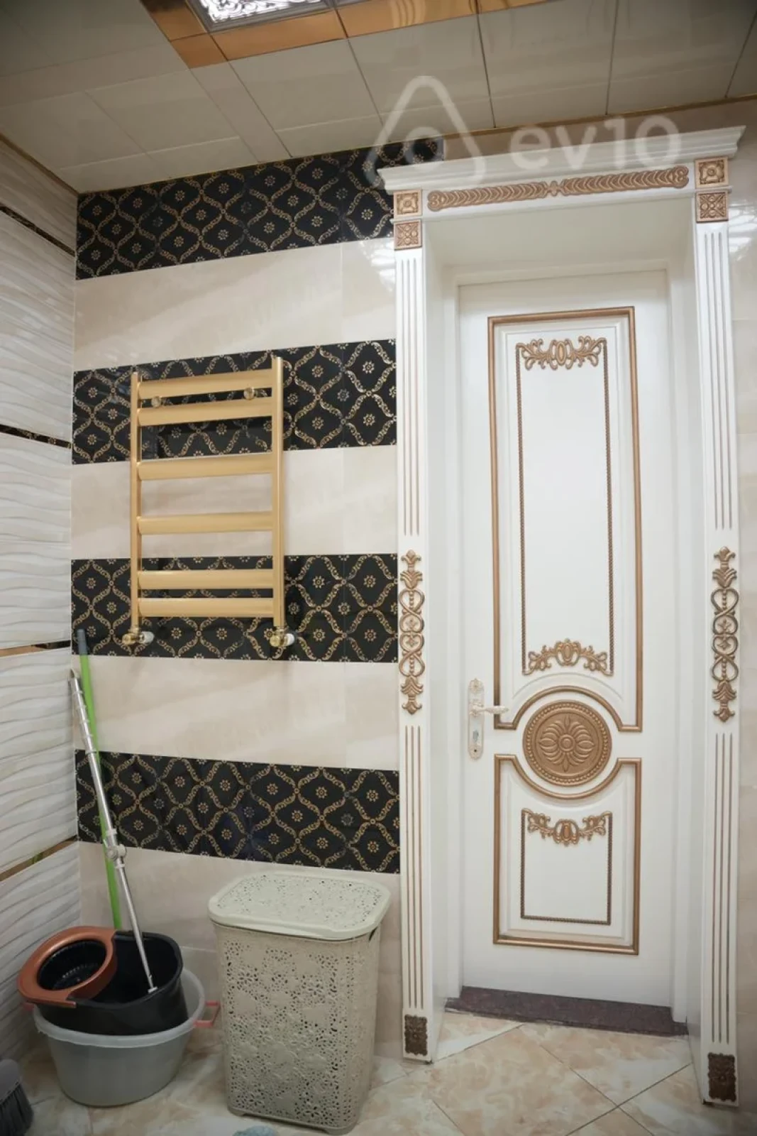 Satılır 7 otaqlı həyət evi 310 m²