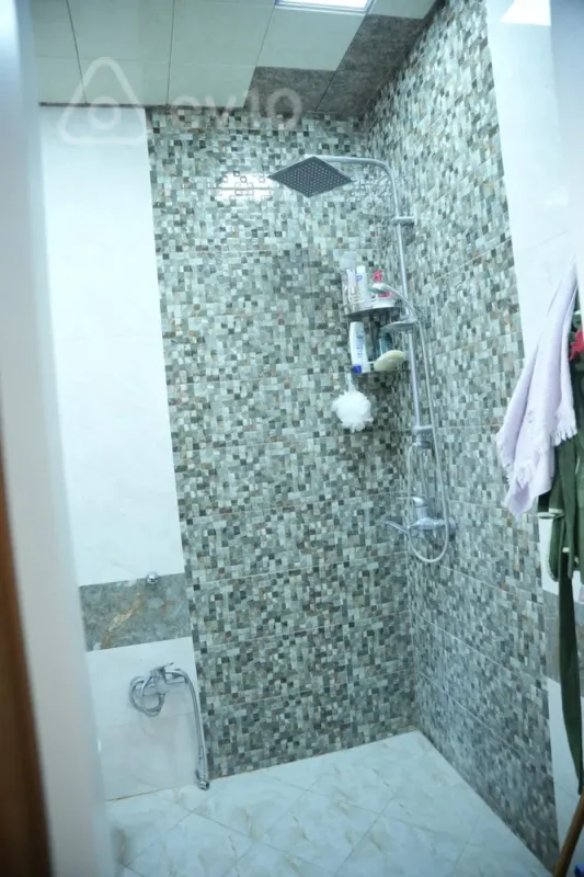 Satılır 7 otaqlı həyət evi 310 m²
