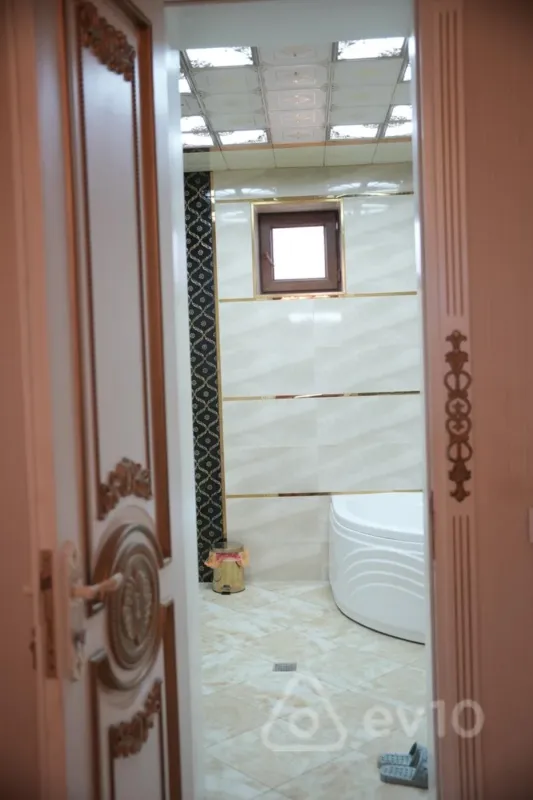 Satılır 7 otaqlı həyət evi 310 m²