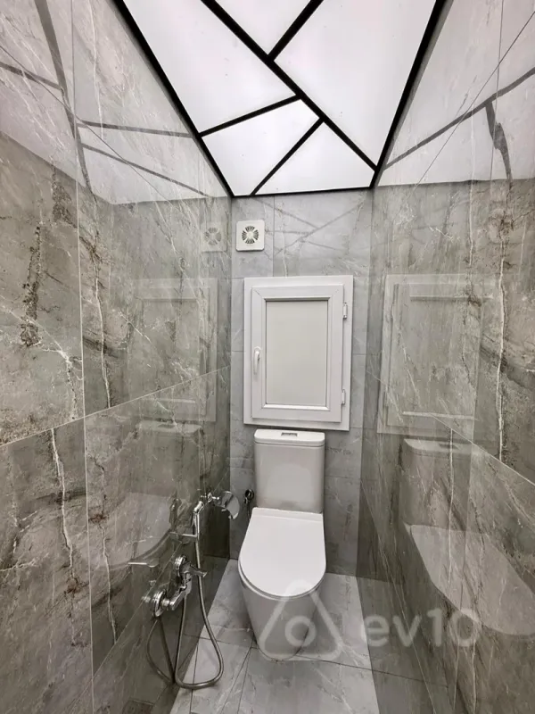 Kirayə verilir 3 otaqlı köhnə tikili 65 m²