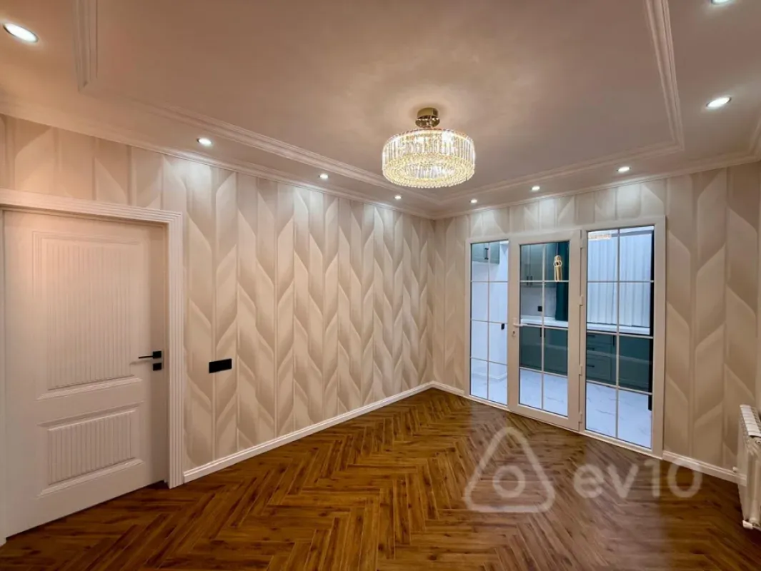 Kirayə verilir 3 otaqlı köhnə tikili 65 m²