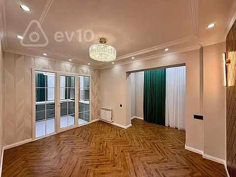 Kirayə verilir 3 otaqlı köhnə tikili 65 m² — Bakı, Nizami 3 otaq 65.00 m²