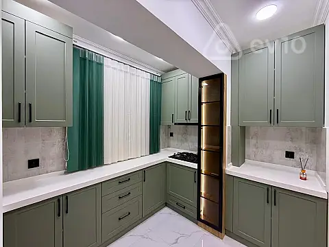 Kirayə verilir 3 otaqlı köhnə tikili 65 m²