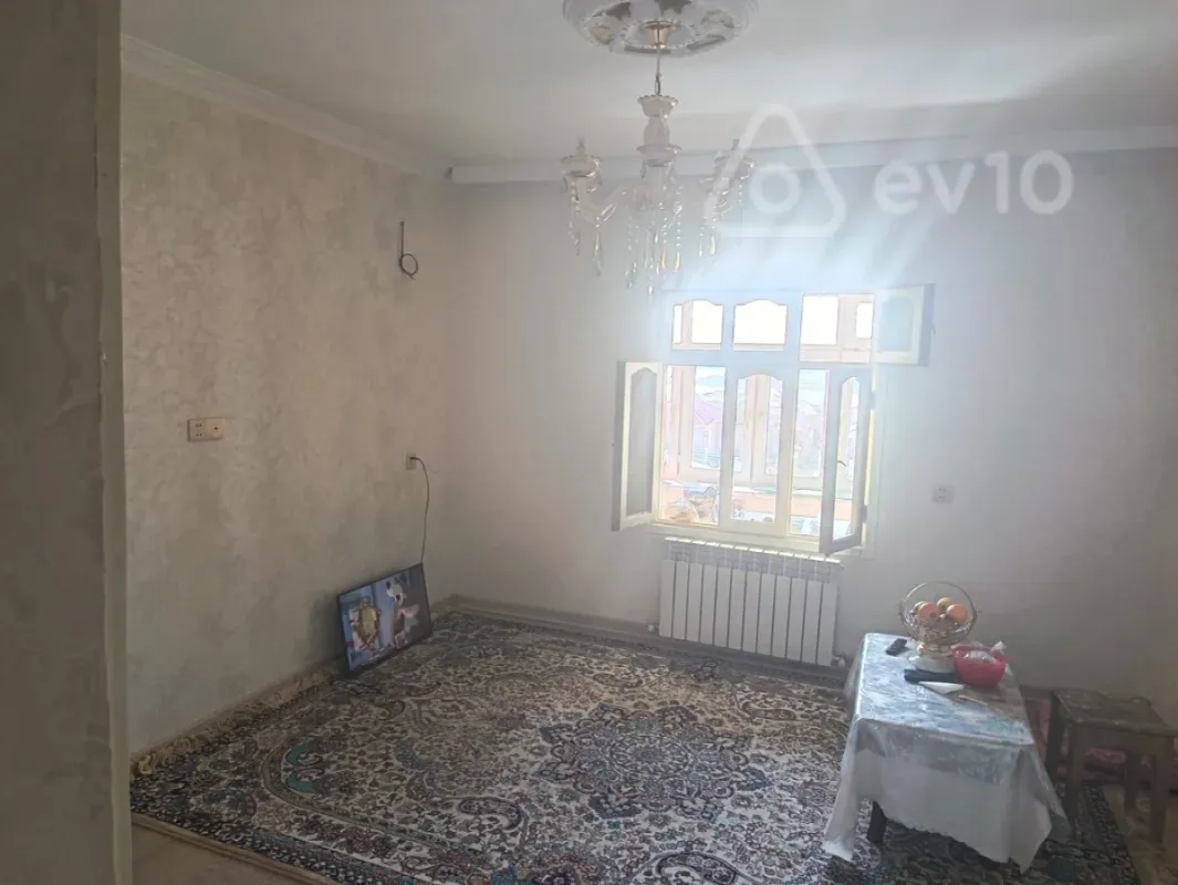 Kirayə verilir 3 otaqlı köhnə tikili 69 m²