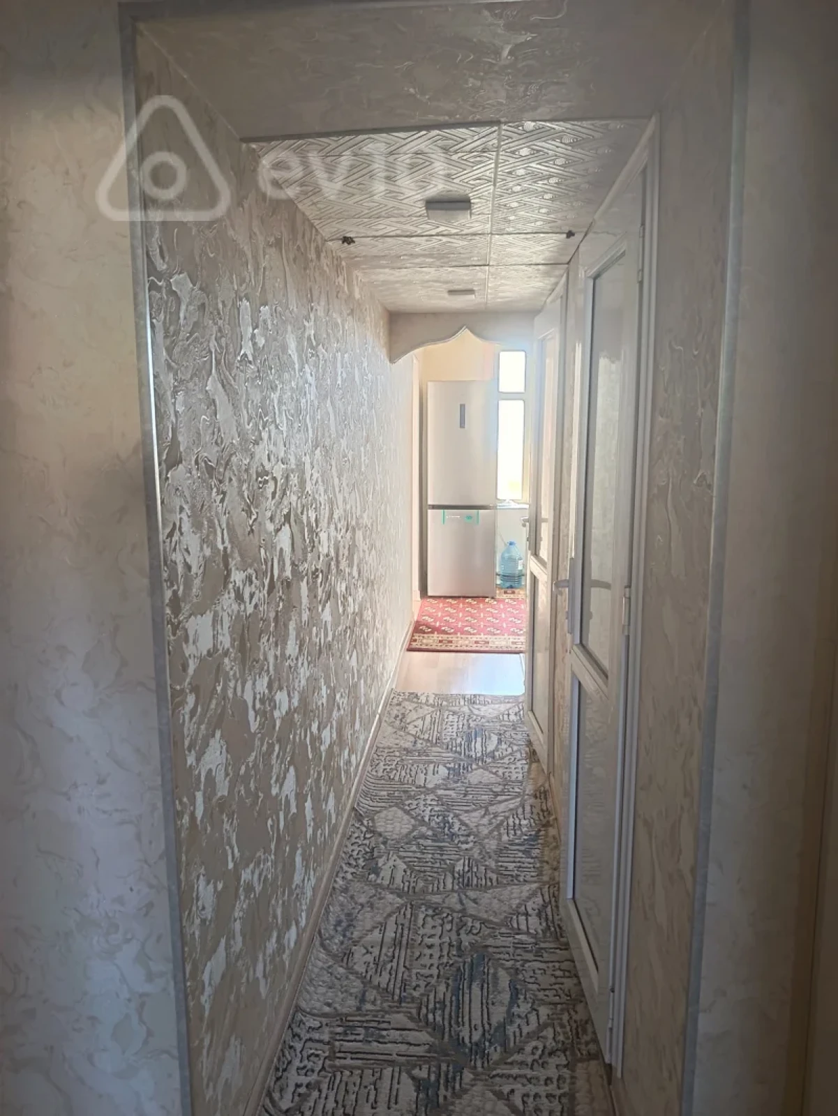 Kirayə verilir 3 otaqlı köhnə tikili 69 m²