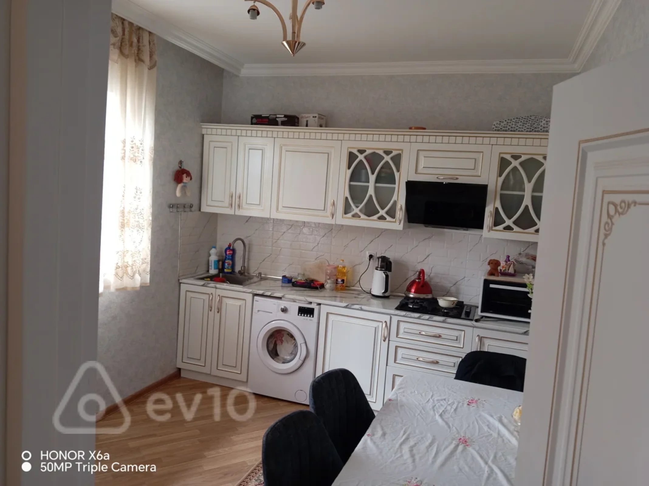 Satılır 3 otaqlı yeni tikili 150 m²