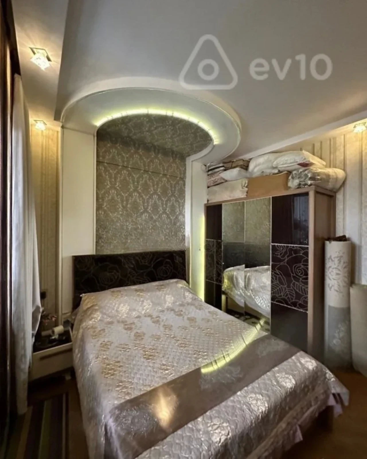 Kirayə verilir 2 otaqlı yeni tikili 70 m²