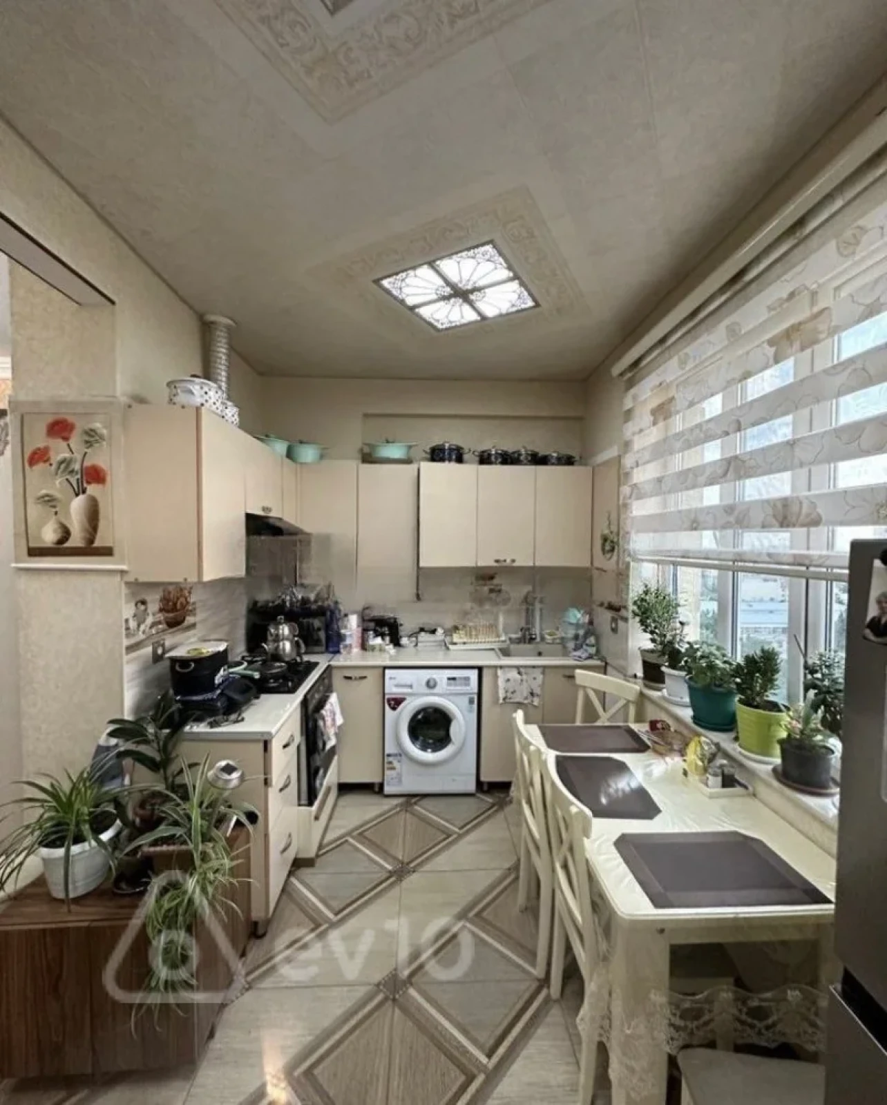 Kirayə verilir 2 otaqlı yeni tikili 70 m²