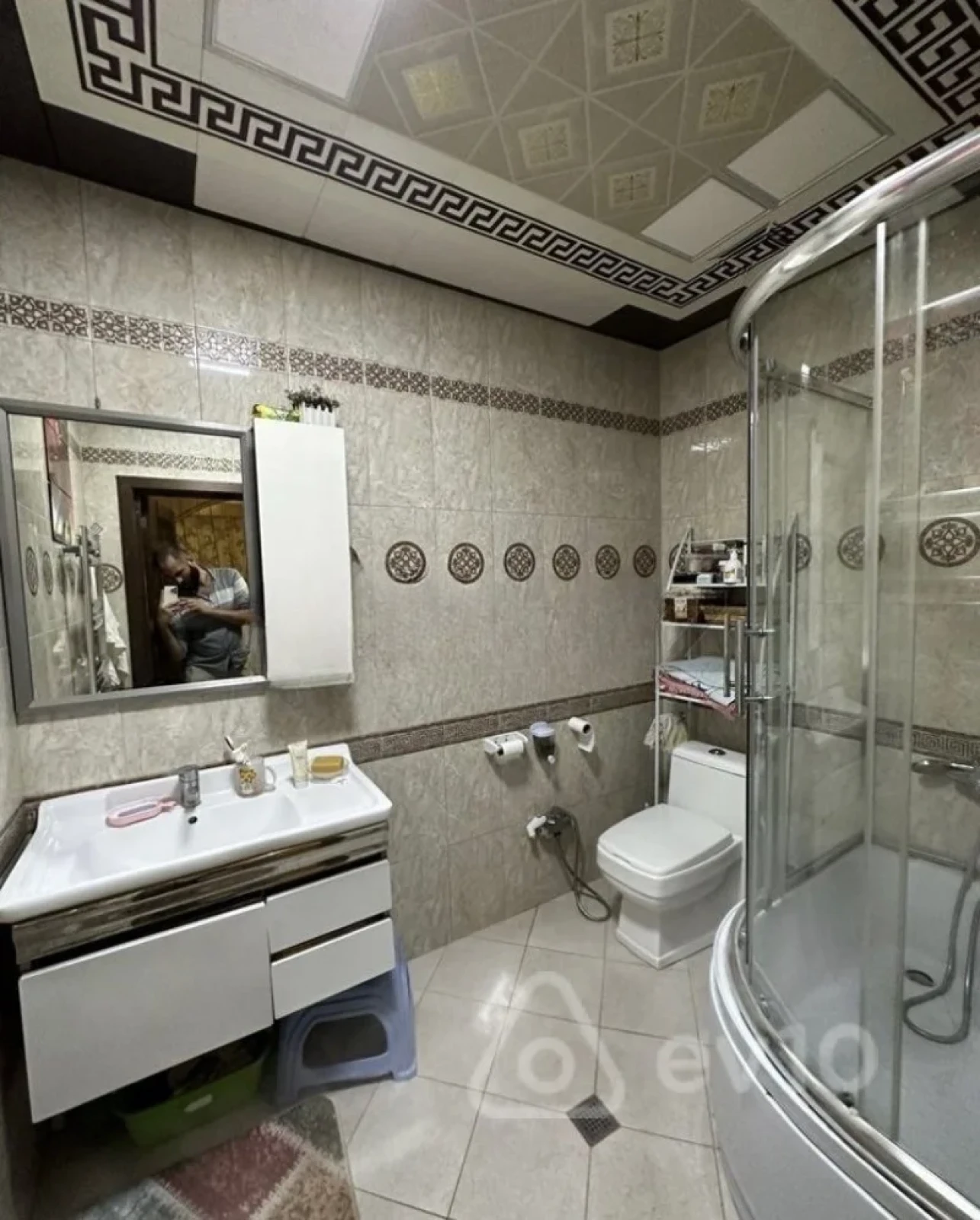 Kirayə verilir 2 otaqlı yeni tikili 70 m²