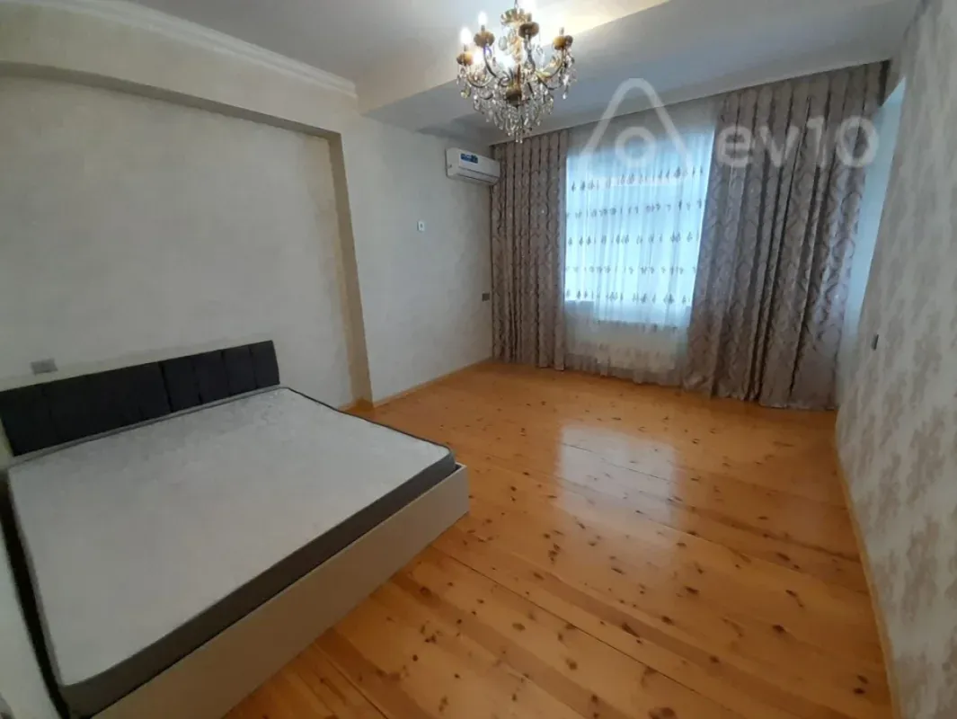 Kirayə verilir 2 otaqlı yeni tikili 75 m²