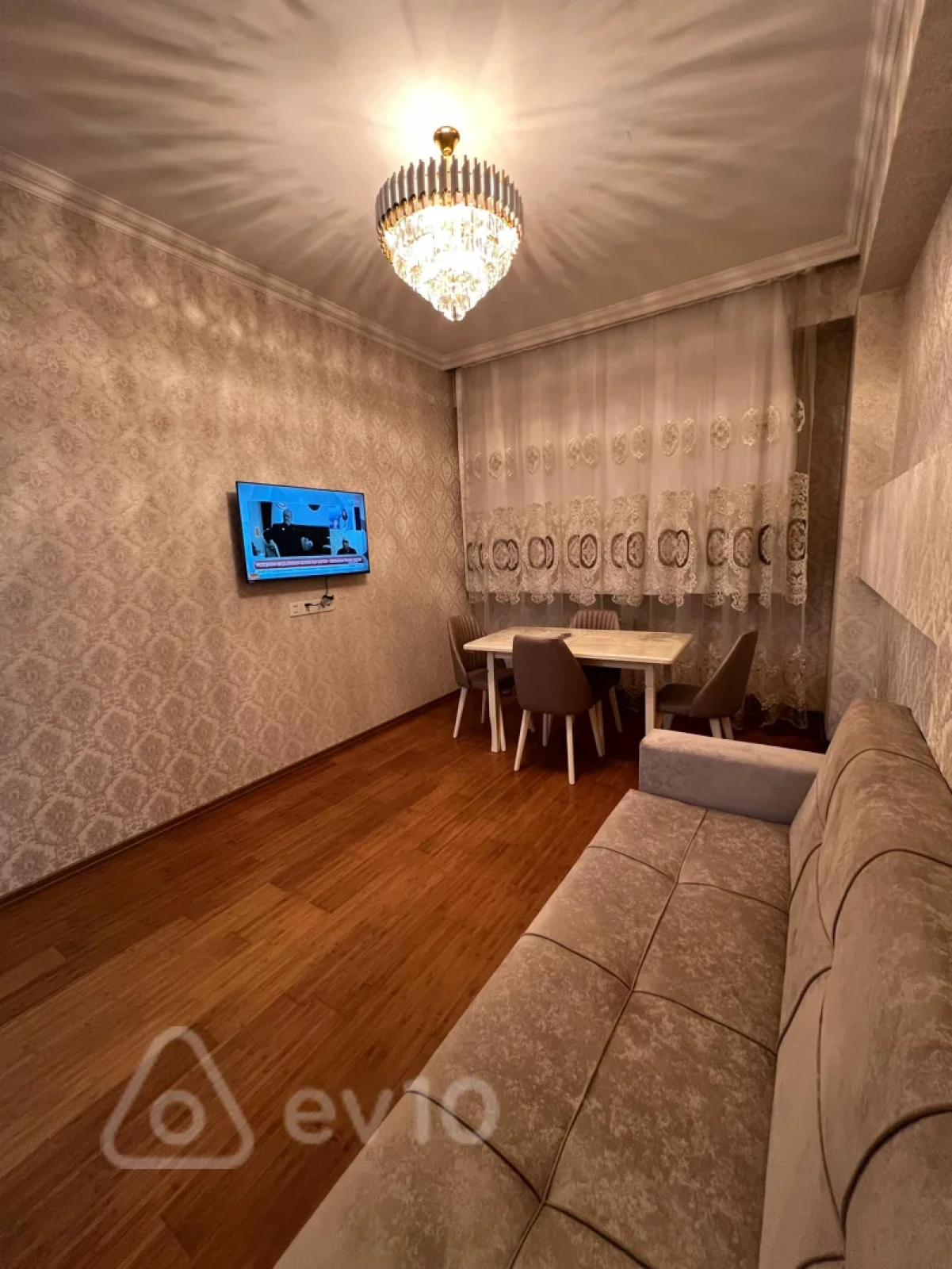Kirayə verilir 2 otaqlı yeni tikili 70 m²