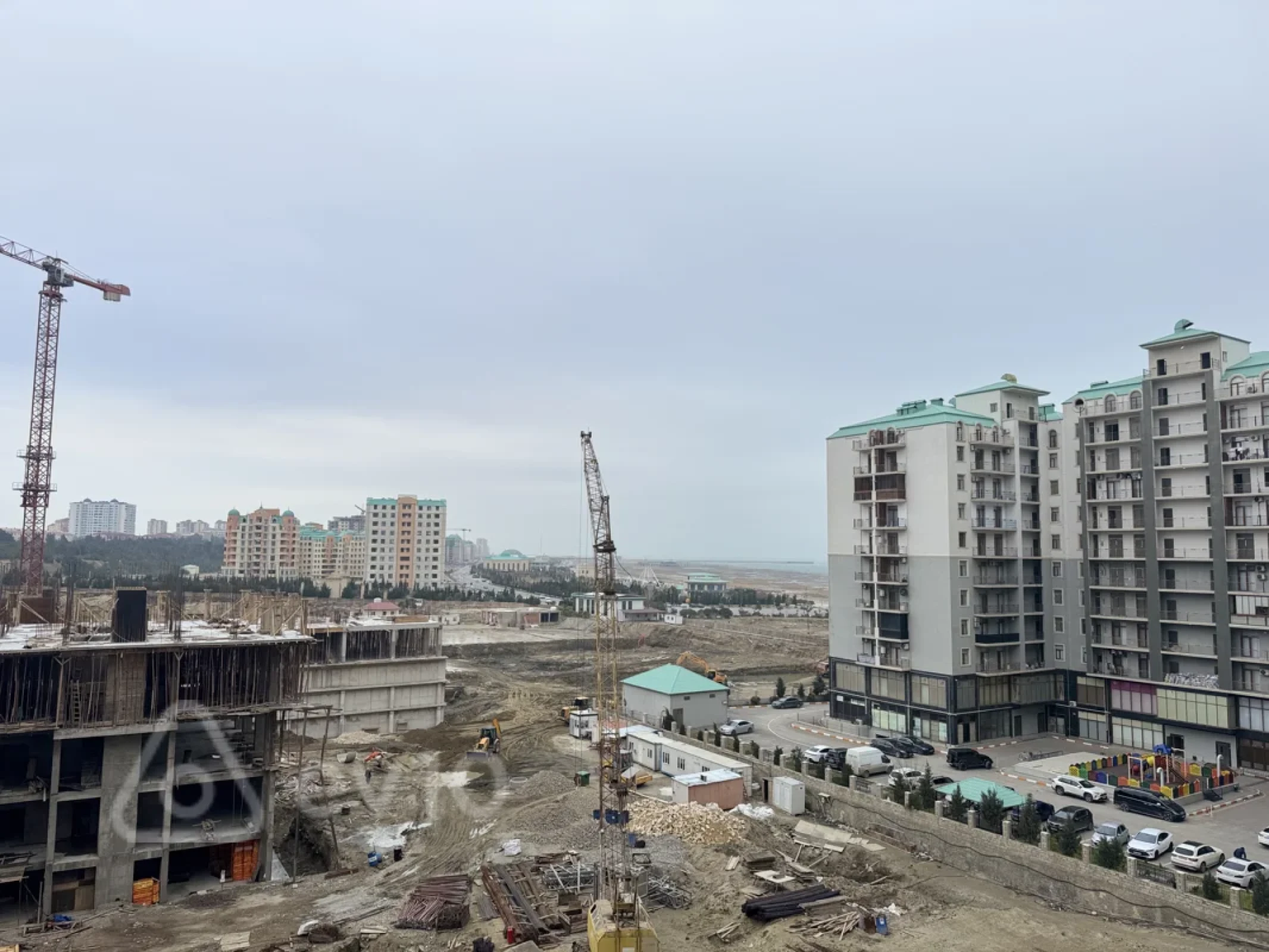 Kirayə verilir 2 otaqlı yeni tikili 76 m²