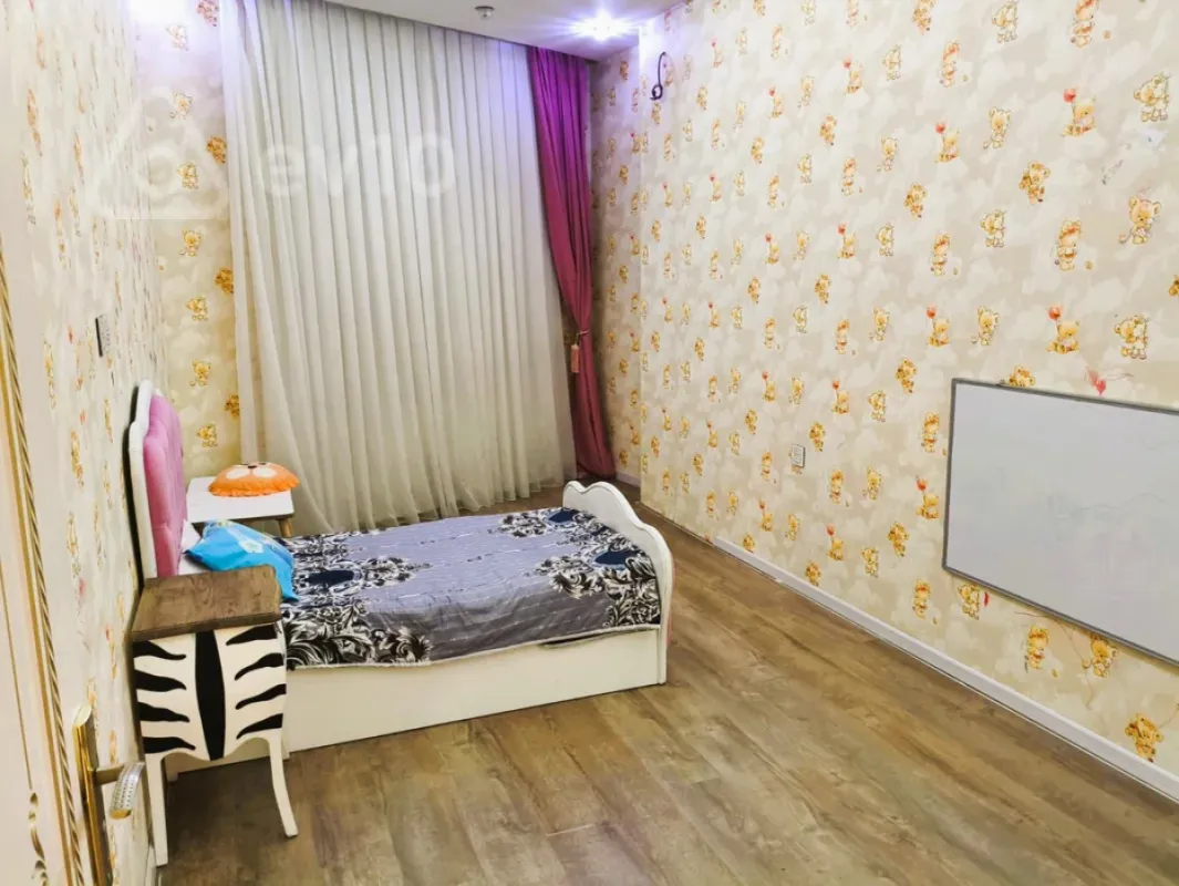 Kirayə verilir 3 otaqlı yeni tikili 115 m²