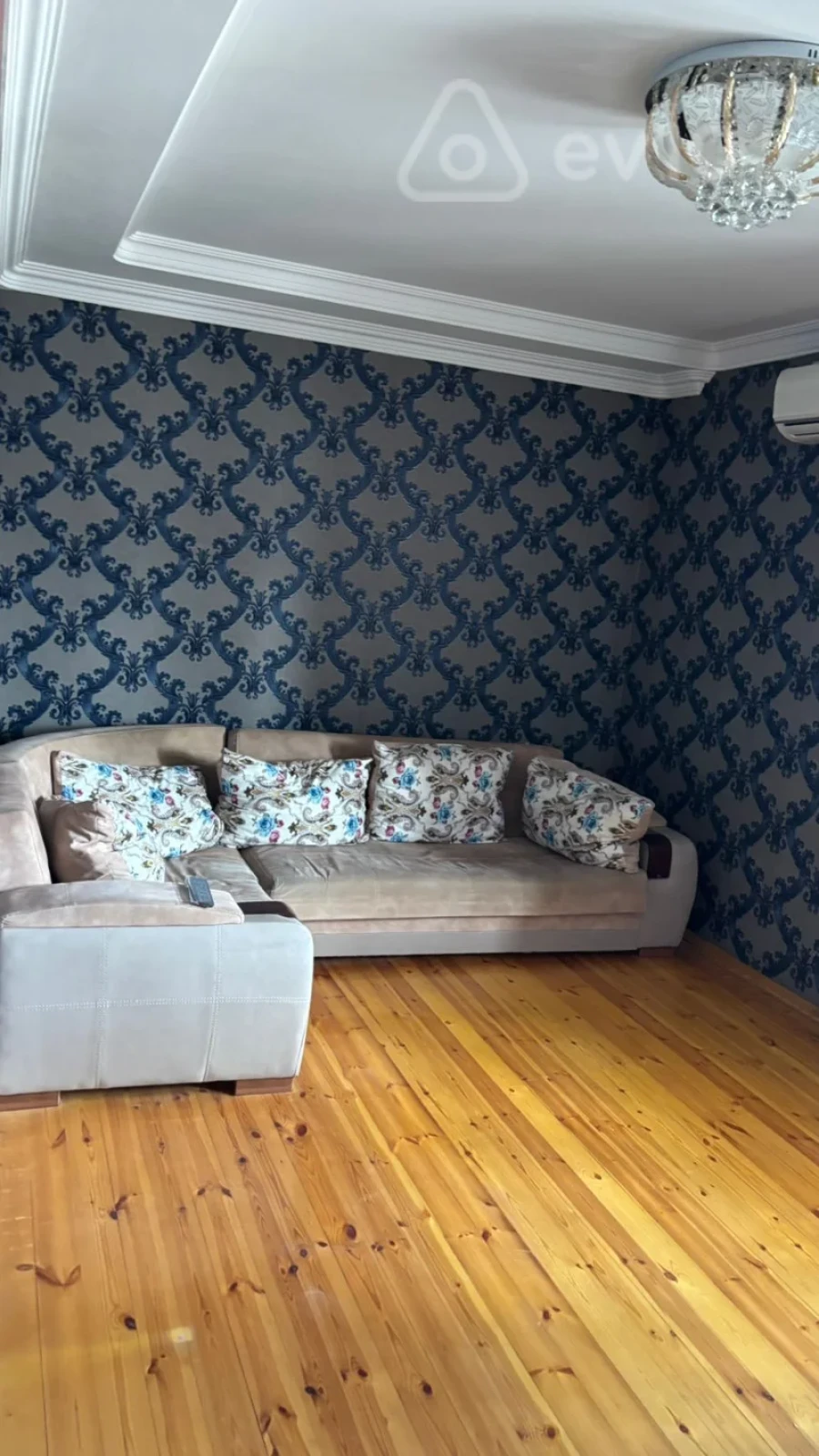 Kirayə verilir 3 otaqlı köhnə tikili 58 m²