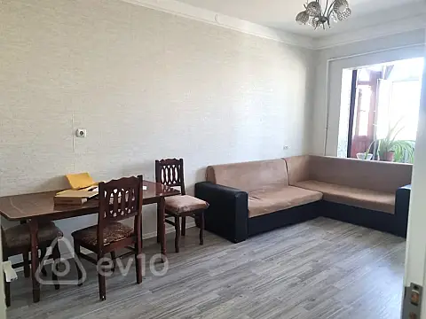 Kirayə verilir 2 otaqlı köhnə tikili 65 m² — Bakı, Nizami 2 otaq 65.00 m²
