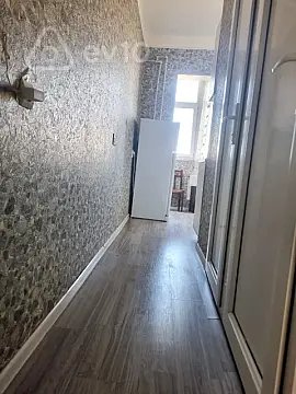 Kirayə verilir 2 otaqlı köhnə tikili 65 m²