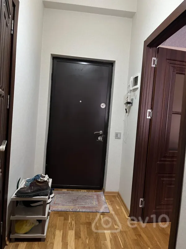 Kirayə verilir 2 otaqlı yeni tikili 50 m²