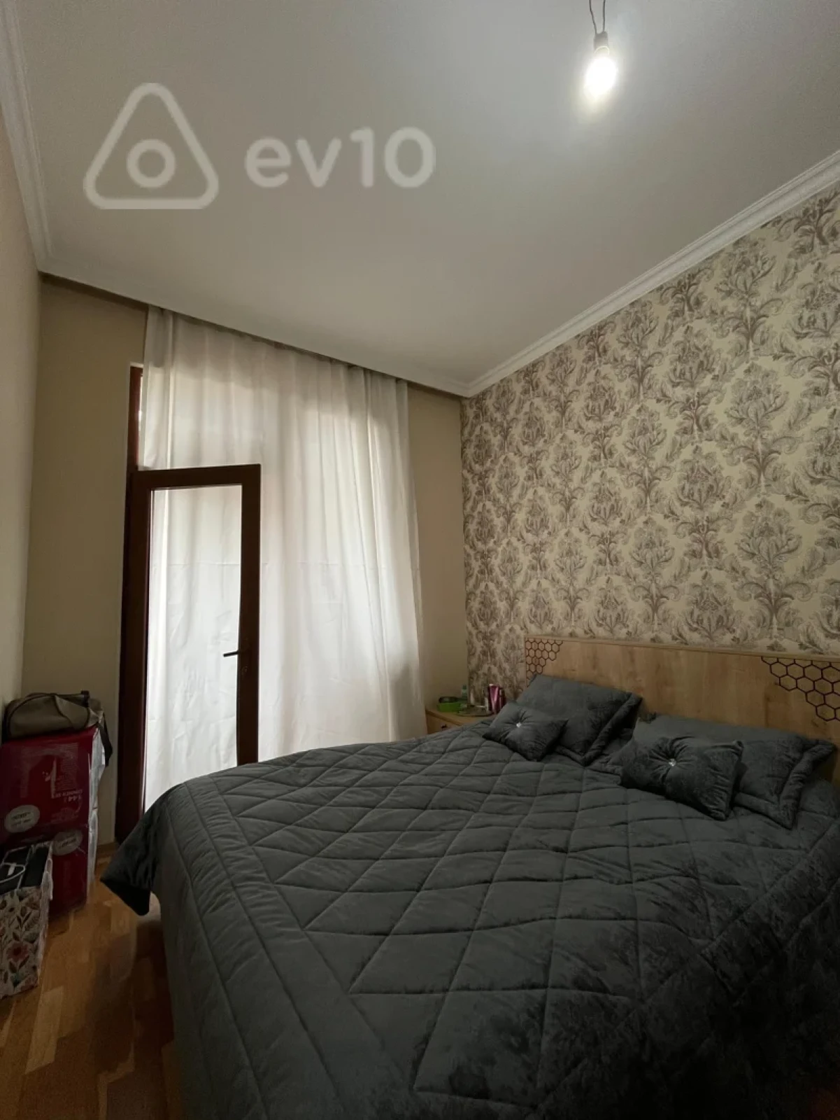 Kirayə verilir 2 otaqlı yeni tikili 50 m²