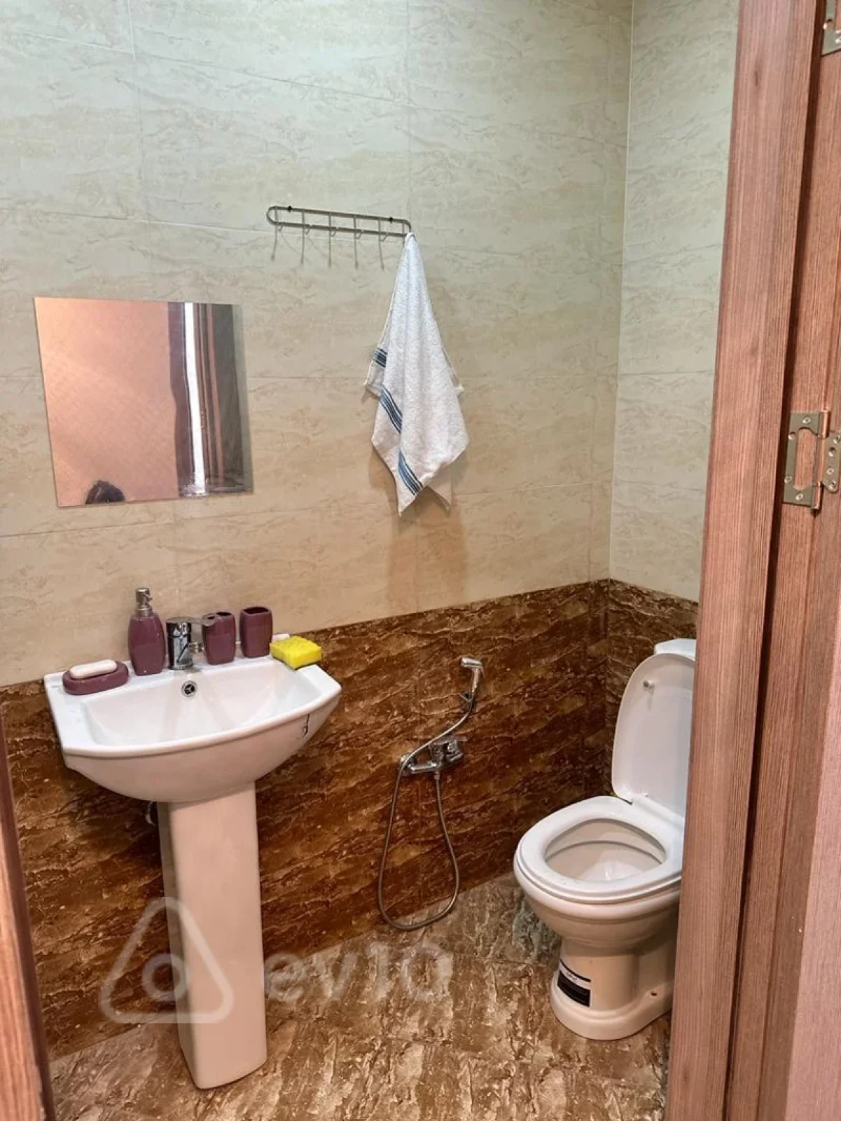 Kirayə verilir 3 otaqlı həyət evi 70 m²