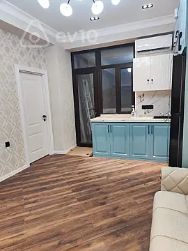 Kirayə verilir 2 otaqlı yeni tikili 65 m²
