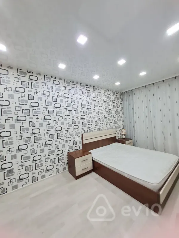 Satılır 2 otaqlı yeni tikili 67 m²