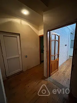 Kirayə verilir 2 otaqlı yeni tikili 55 m²