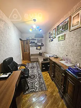 Satılır 3 otaqlı köhnə tikili 63 m²