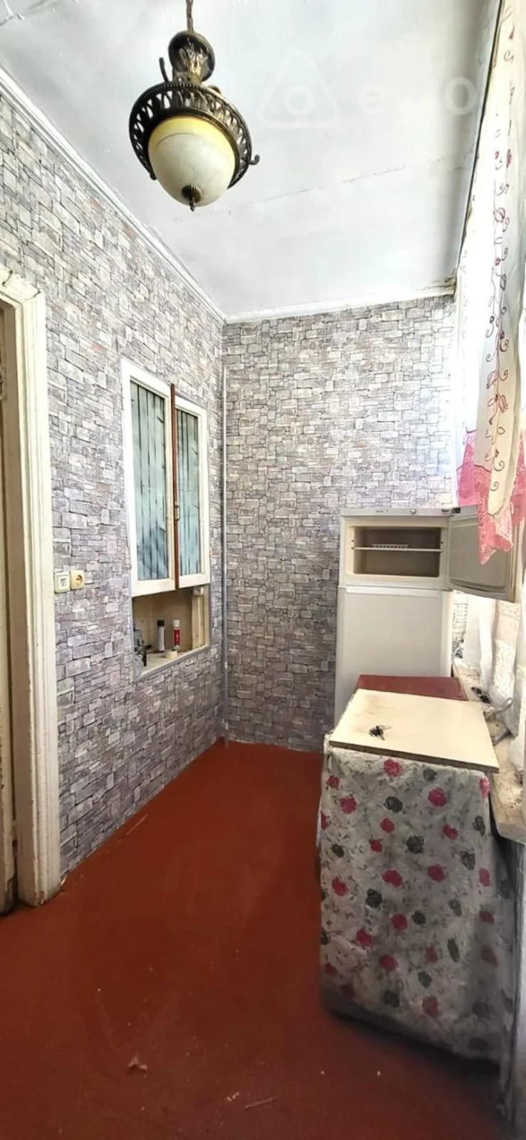 Kirayə verilir 3 otaqlı köhnə tikili 65 m²