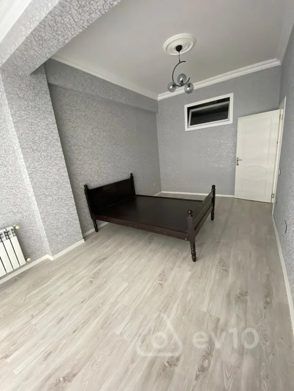 Kirayə verilir 2 otaqlı yeni tikili 70 m²