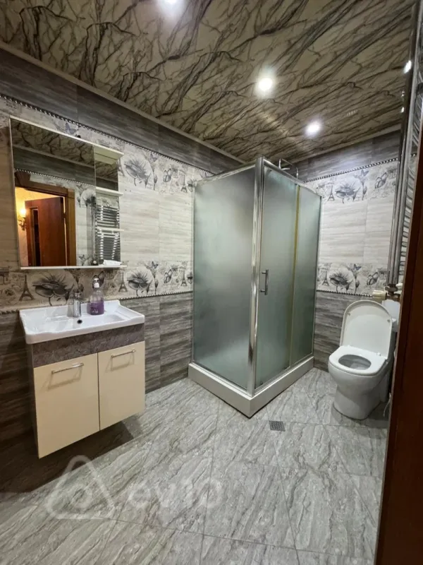 Satılır 3 otaqlı yeni tikili 125 m²