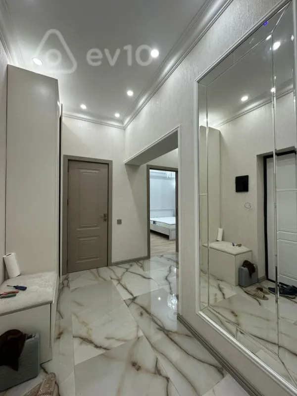 Kirayə verilir 3 otaqlı yeni tikili 85 m²