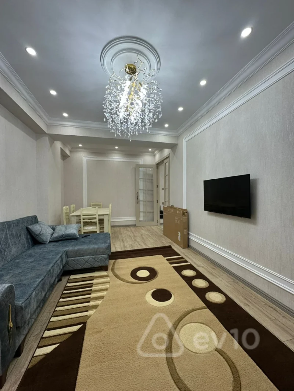 Kirayə verilir 3 otaqlı yeni tikili 85 m²