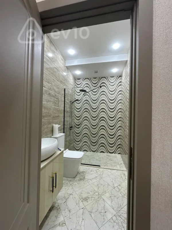 Kirayə verilir 3 otaqlı yeni tikili 85 m²