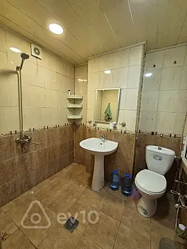 Kirayə verilir 2 otaqlı yeni tikili 55 m²