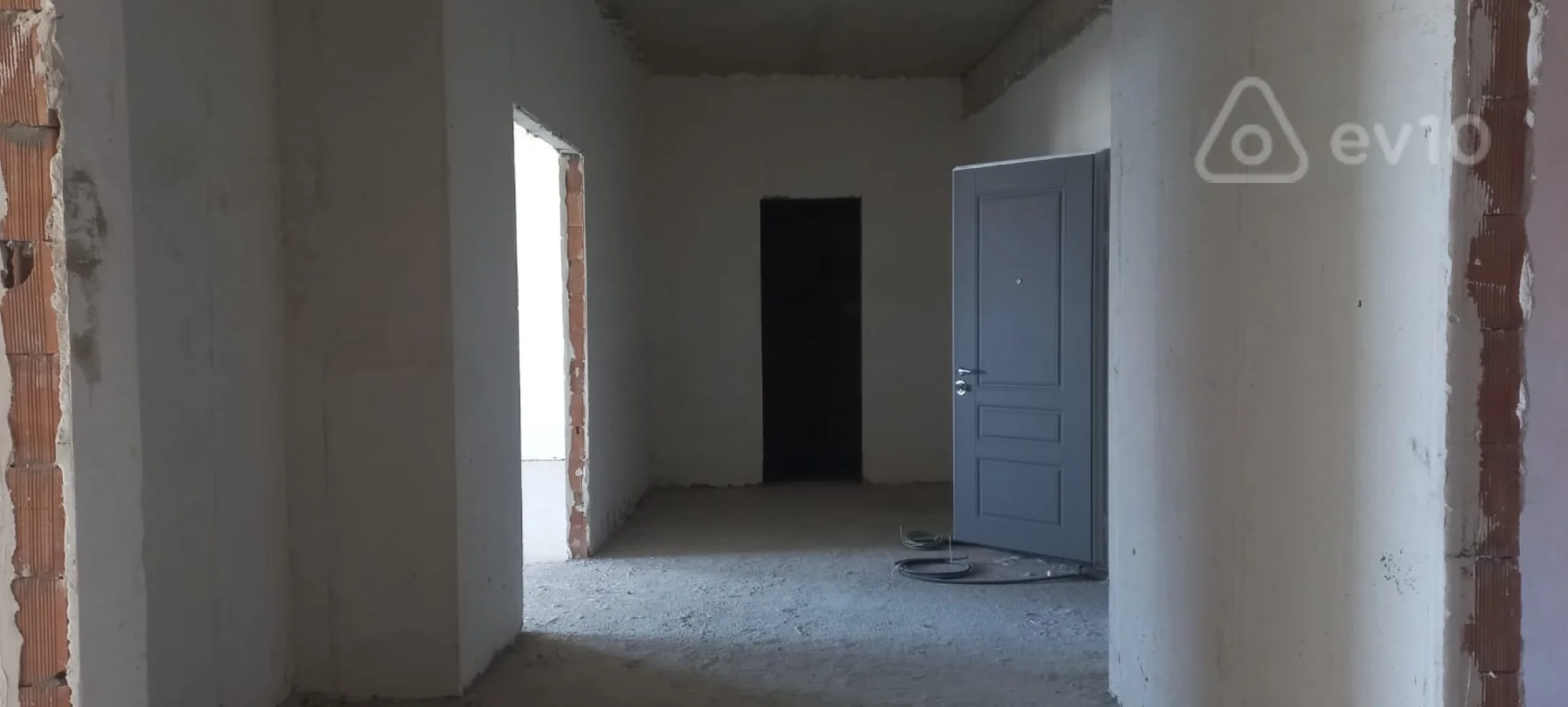 Satılır 4 otaqlı yeni tikili 159 m²