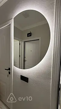 Kirayə verilir 2 otaqlı köhnə tikili 65 m²