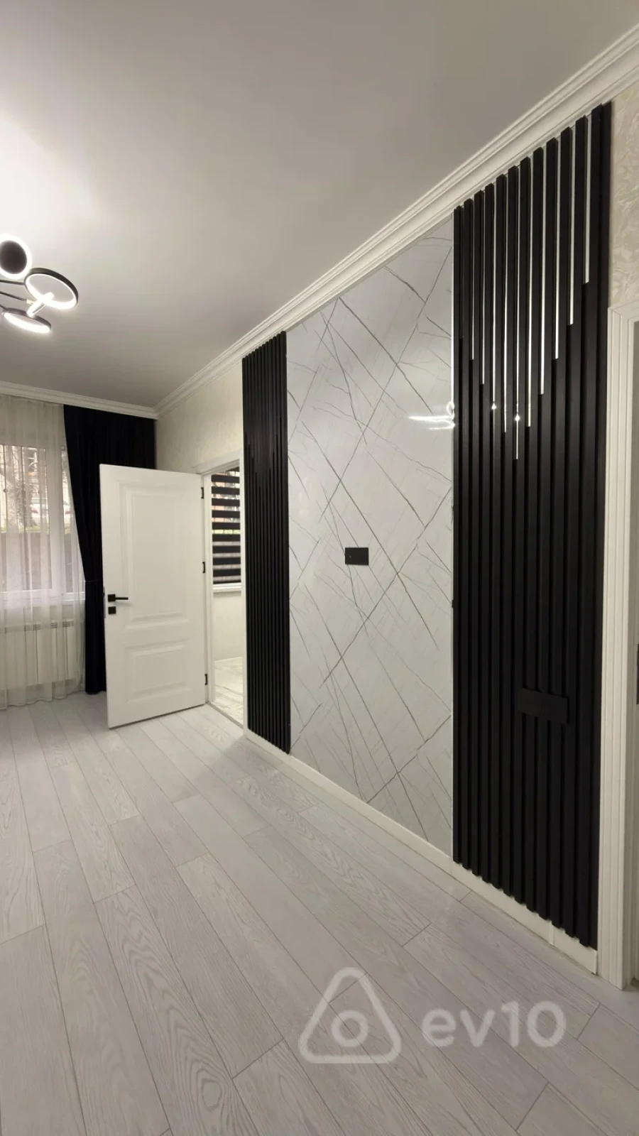 Kirayə verilir 2 otaqlı köhnə tikili 65 m²
