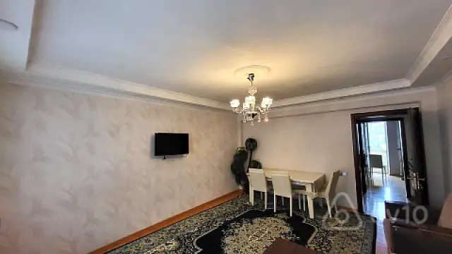 Satılır 3 otaqlı köhnə tikili 85 m²