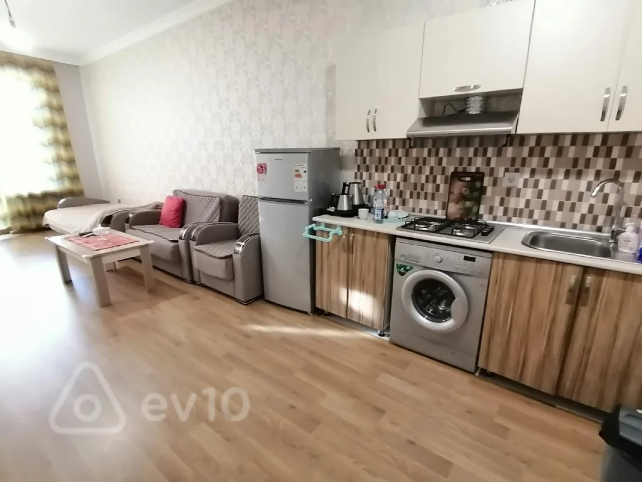 Kirayə verilir 1 otaqlı yeni tikili 40 m²