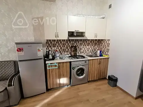 Kirayə verilir 1 otaqlı yeni tikili 40 m²