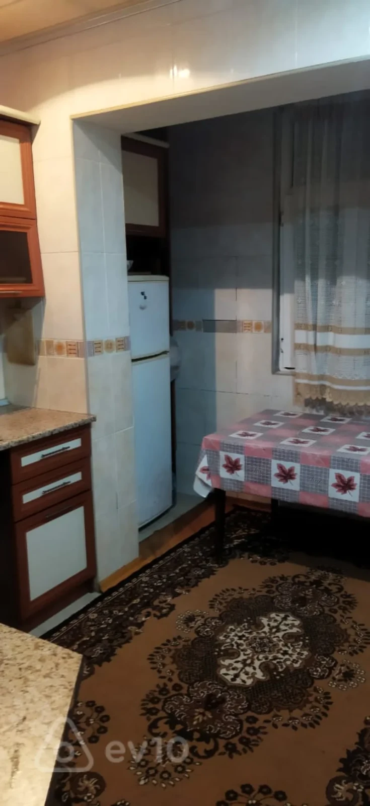 Kirayə verilir 3 otaqlı köhnə tikili 75 m²