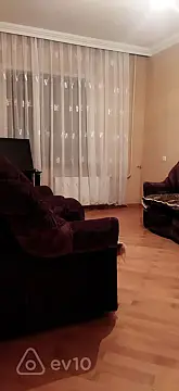 Kirayə verilir 3 otaqlı köhnə tikili 75 m²