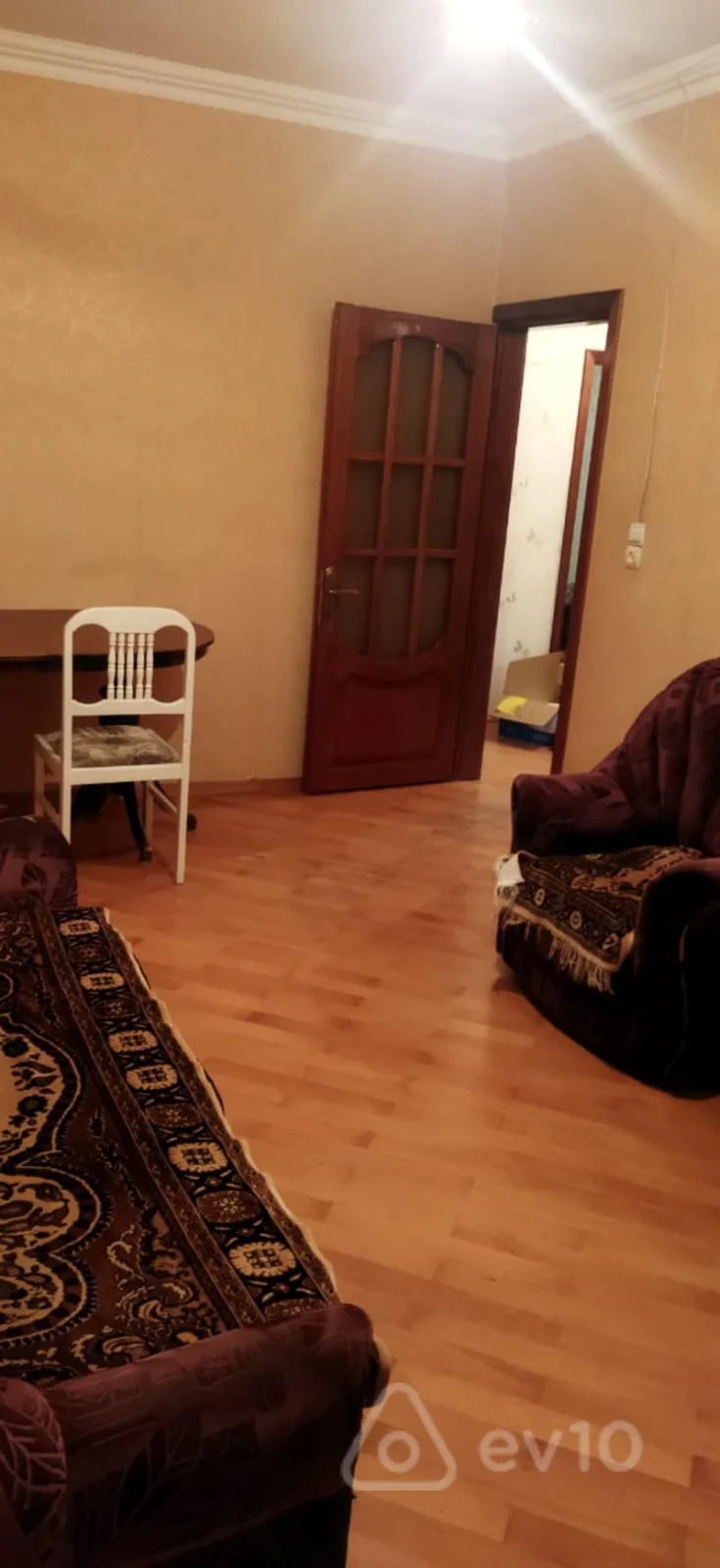 Kirayə verilir 3 otaqlı köhnə tikili 75 m²