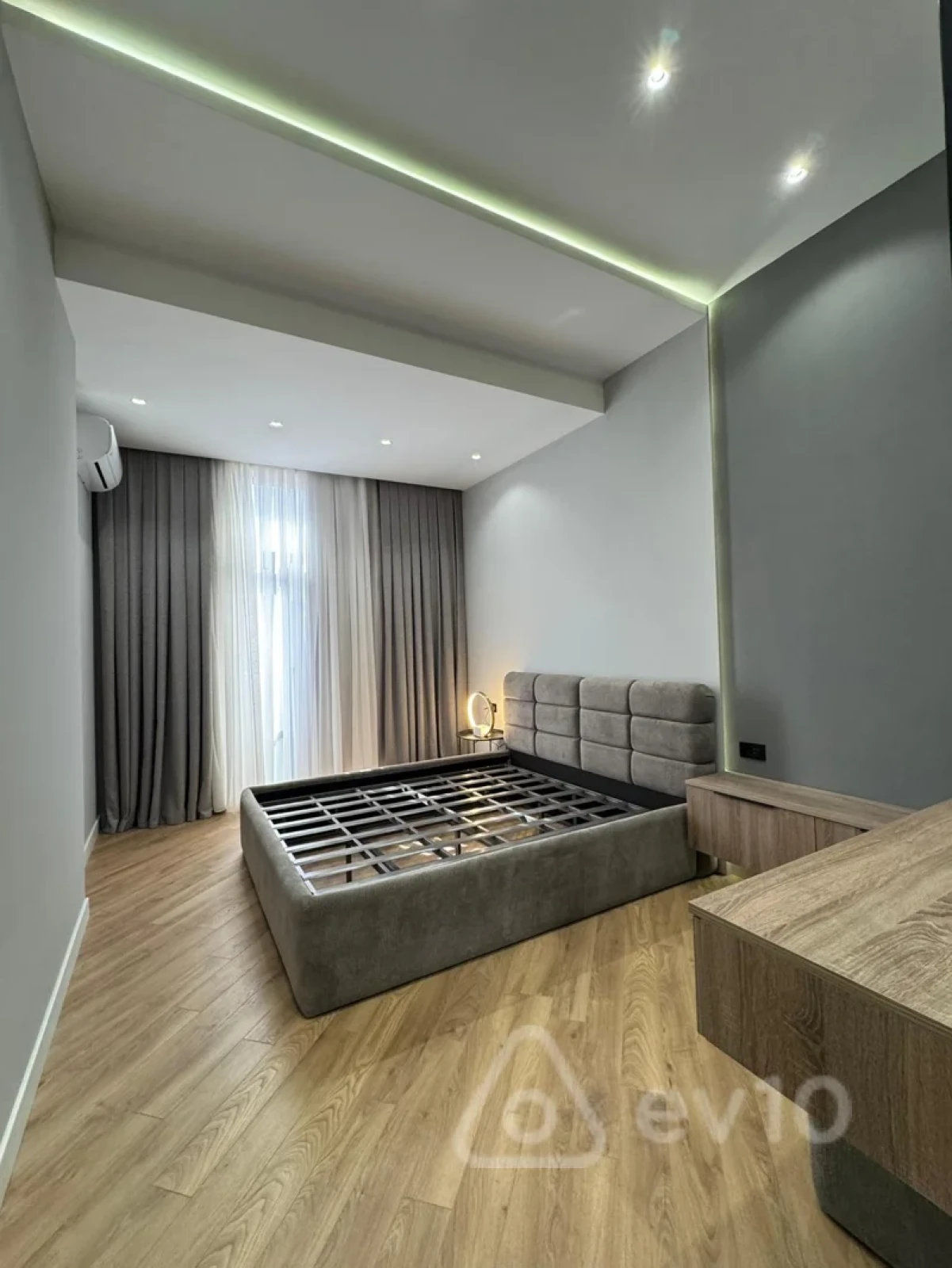 Satılır 3 otaqlı yeni tikili 95 m²