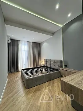 Satılır 3 otaqlı yeni tikili 95 m²