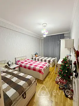 Satılır 3 otaqlı yeni tikili 105 m²