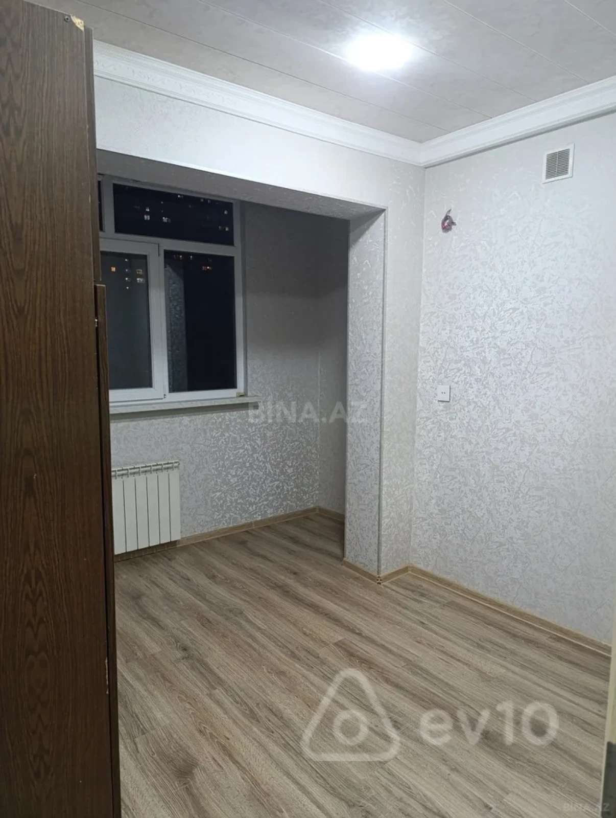 Kirayə verilir 3 otaqlı köhnə tikili 65 m²