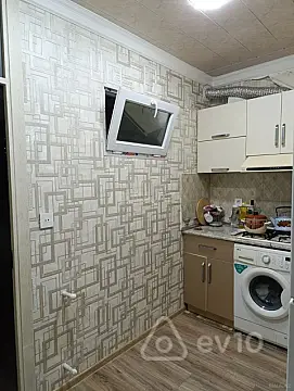 Kirayə verilir 3 otaqlı köhnə tikili 65 m²